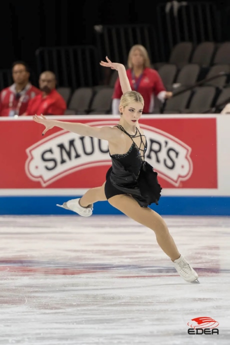 Ice Gallery Skates U.S.